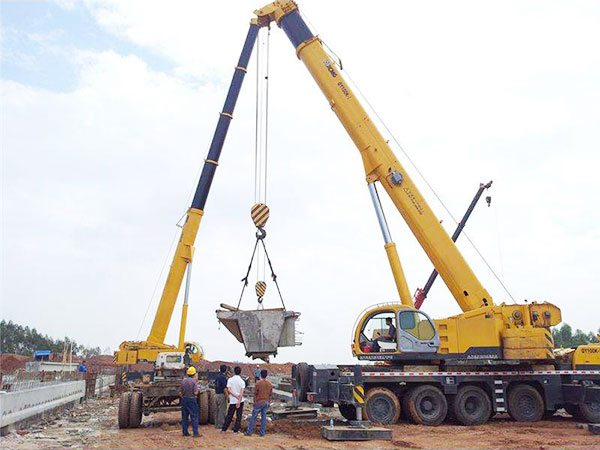 如何購買一臺好的隨車吊？購買隨車吊注意事項